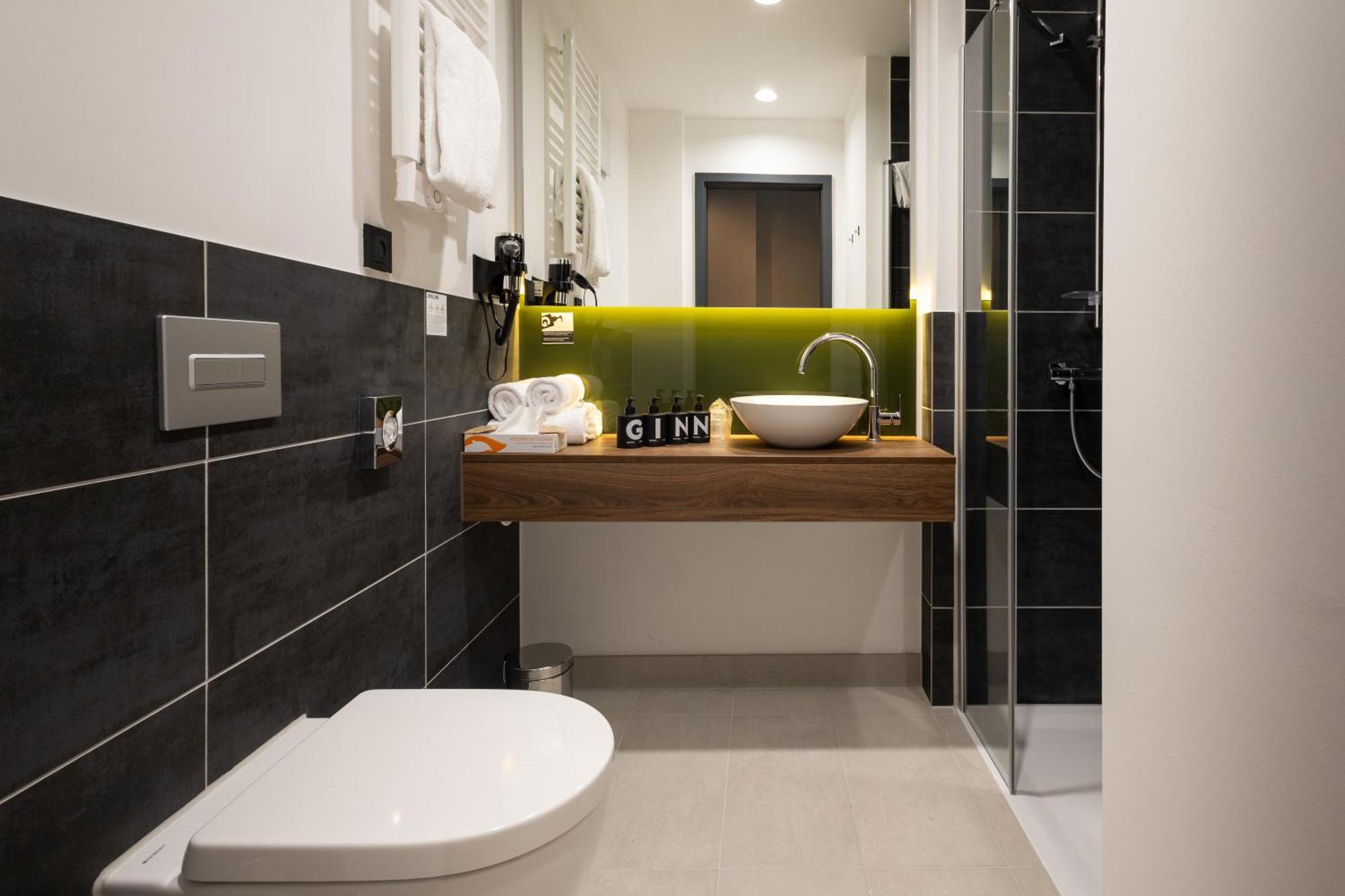 Ginn Apartment-Hotel Stuttgart-Esslingen エスリンゲン エクステリア 写真